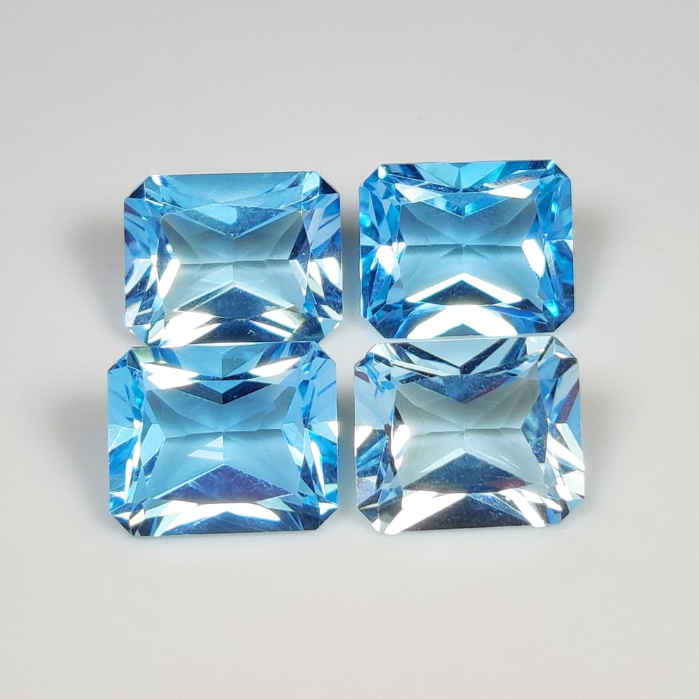 26.80 Ct Natural Blue Topaz Octagon Cut Set (1 of 2)