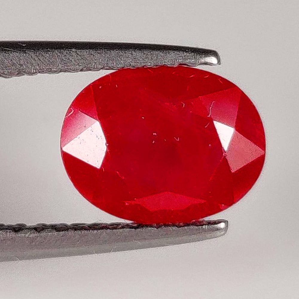 ICA CERTIFIED 1.58 Ct Natural Pinkish Red Ruby Oval Faceted (1 of 3)