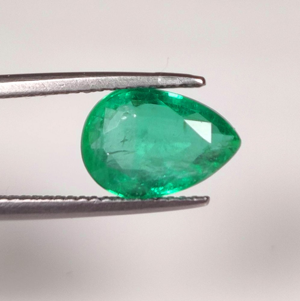 3.11 Ct Natural Zambian Green Emerald Pear Cut (1 of 2)