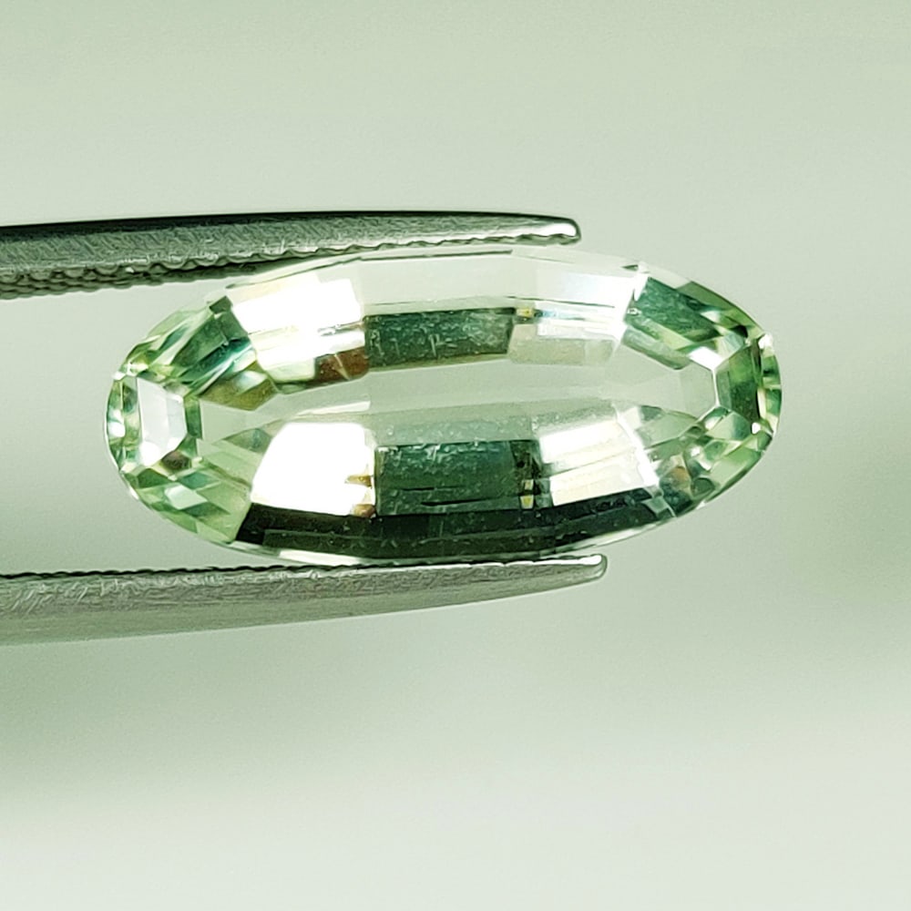 6.12 Ct Natural Green Amethyst Oval Cut (1 of 2)
