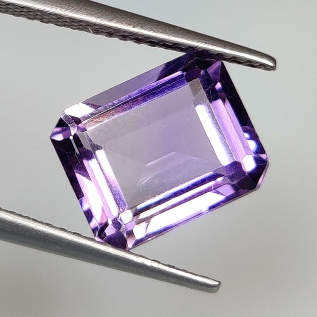 4.21 Ct Natural Purple Amethyst OCtagon Cut (1 of 2)