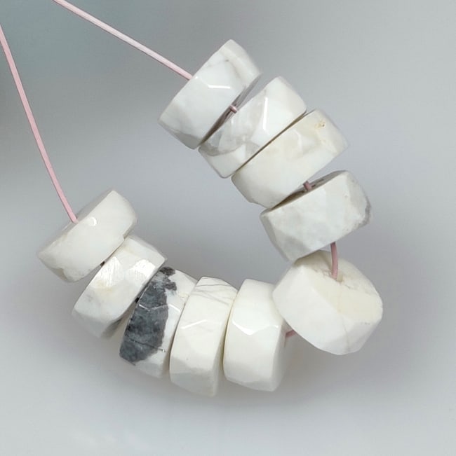 9.63 Ct Natural Dendrite Opal Round Beads (1 of 2)