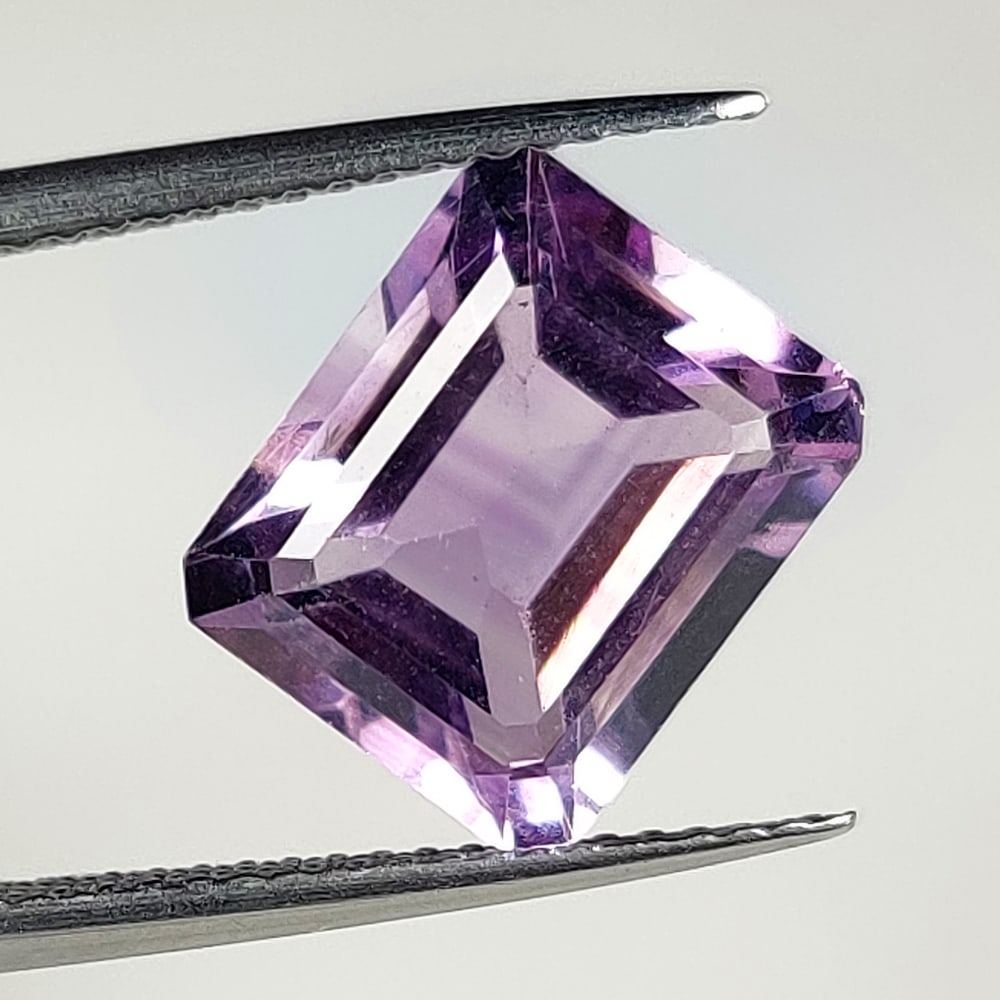 4.36 Ct Natural Purple Amethyst Octagon Cut (1 of 2)