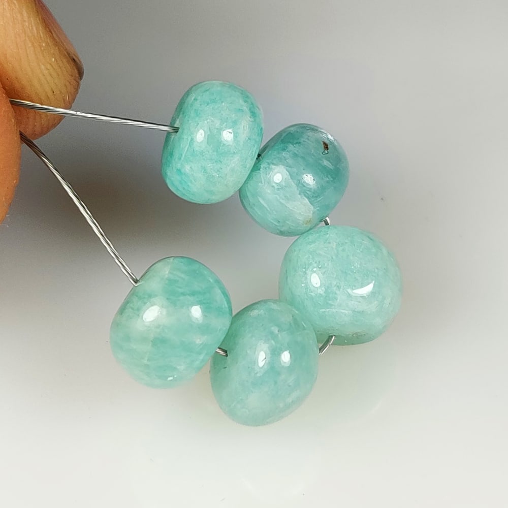 20.22 Ct Natural Amazonite Round Beads (1 of 2)