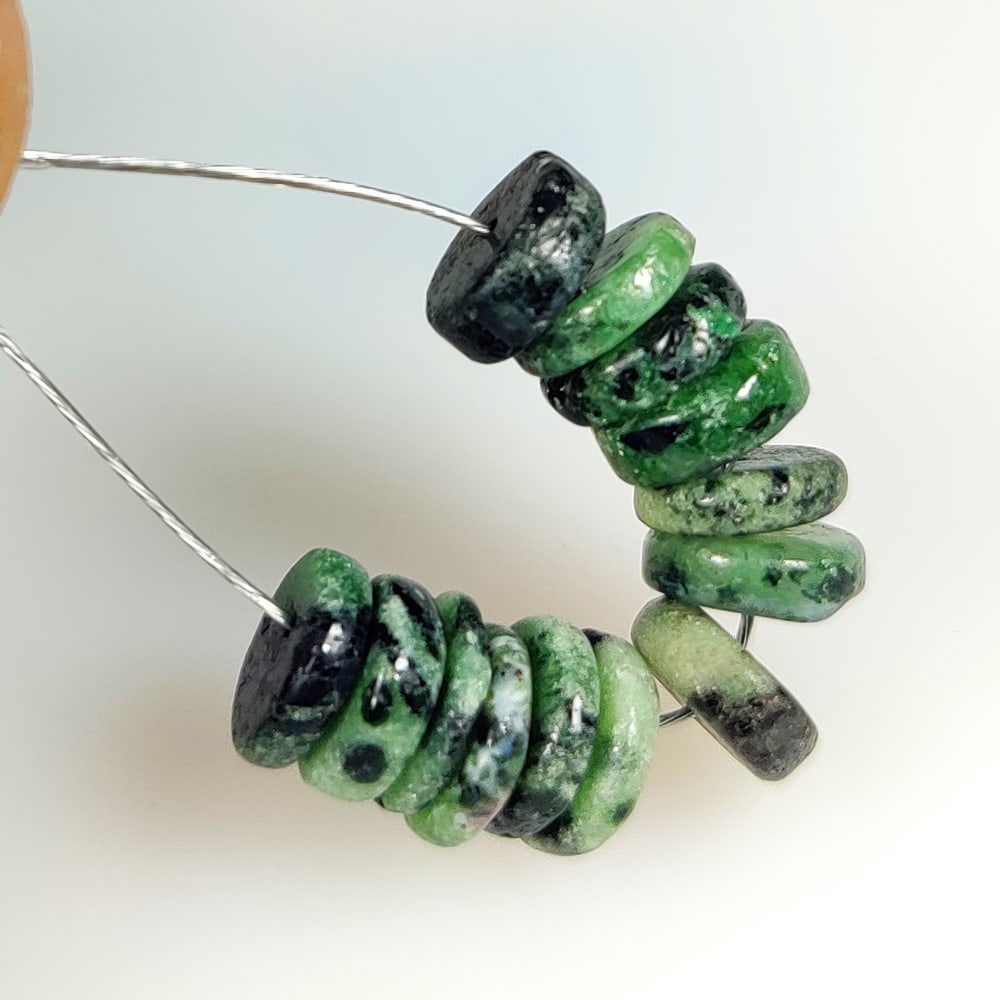 16.48 Ct Natural Green Aventurine Round Beads (1 of 2)