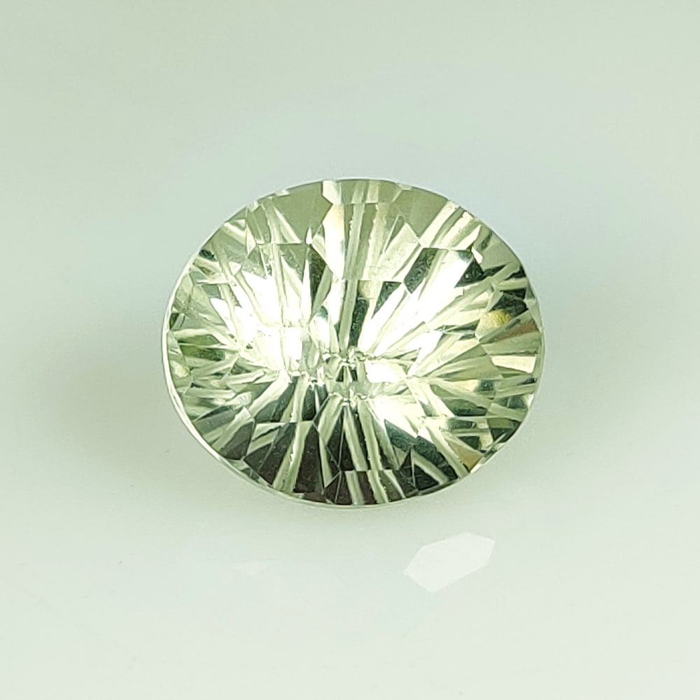 7.85 Ct Natural Green Amethyst Oval Soccer Cut (1 of 2)