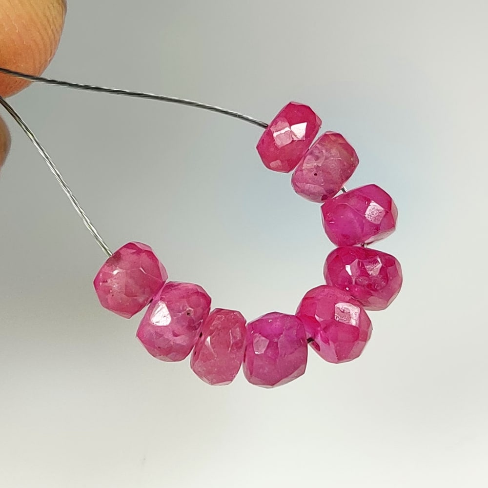 7.04 Ct Natural Red Ruby Round Drilled Beads (1 of 2)