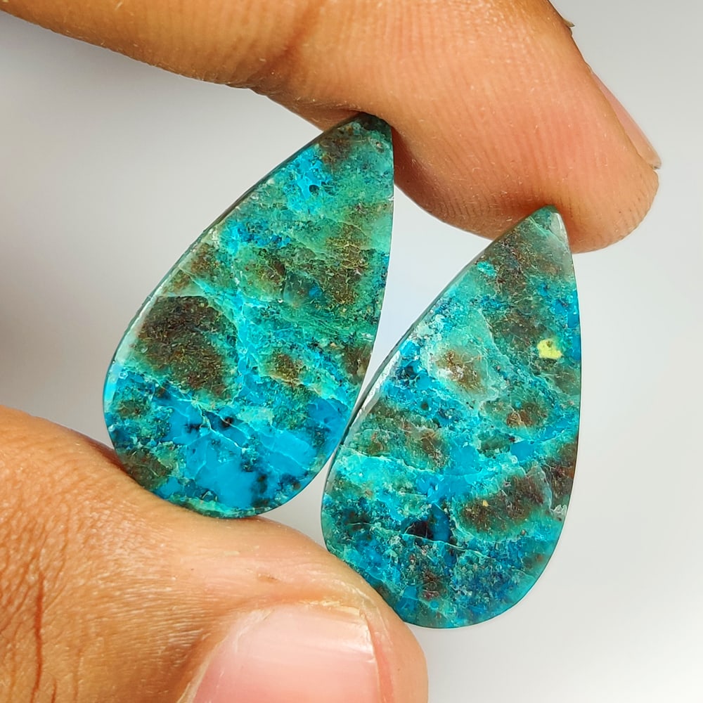 19.47 Ct Natural Tibetian Turquoise Pear Cab Pair (1 of 2)