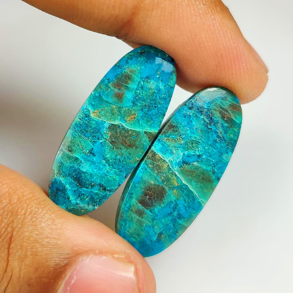 29.70 Ct Natural Tibetian Sky Turquoise Oval Cab Pair (1 of 2)
