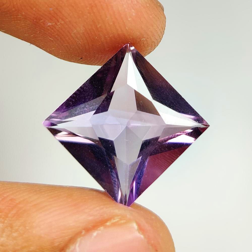 10.35 Ct Natural Purple Amethyst Princess Cut (1 of 3)