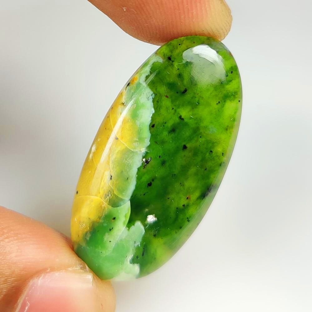 24.91 Ct Natural Chrome Chalcedony Oval Cab (1 of 2)