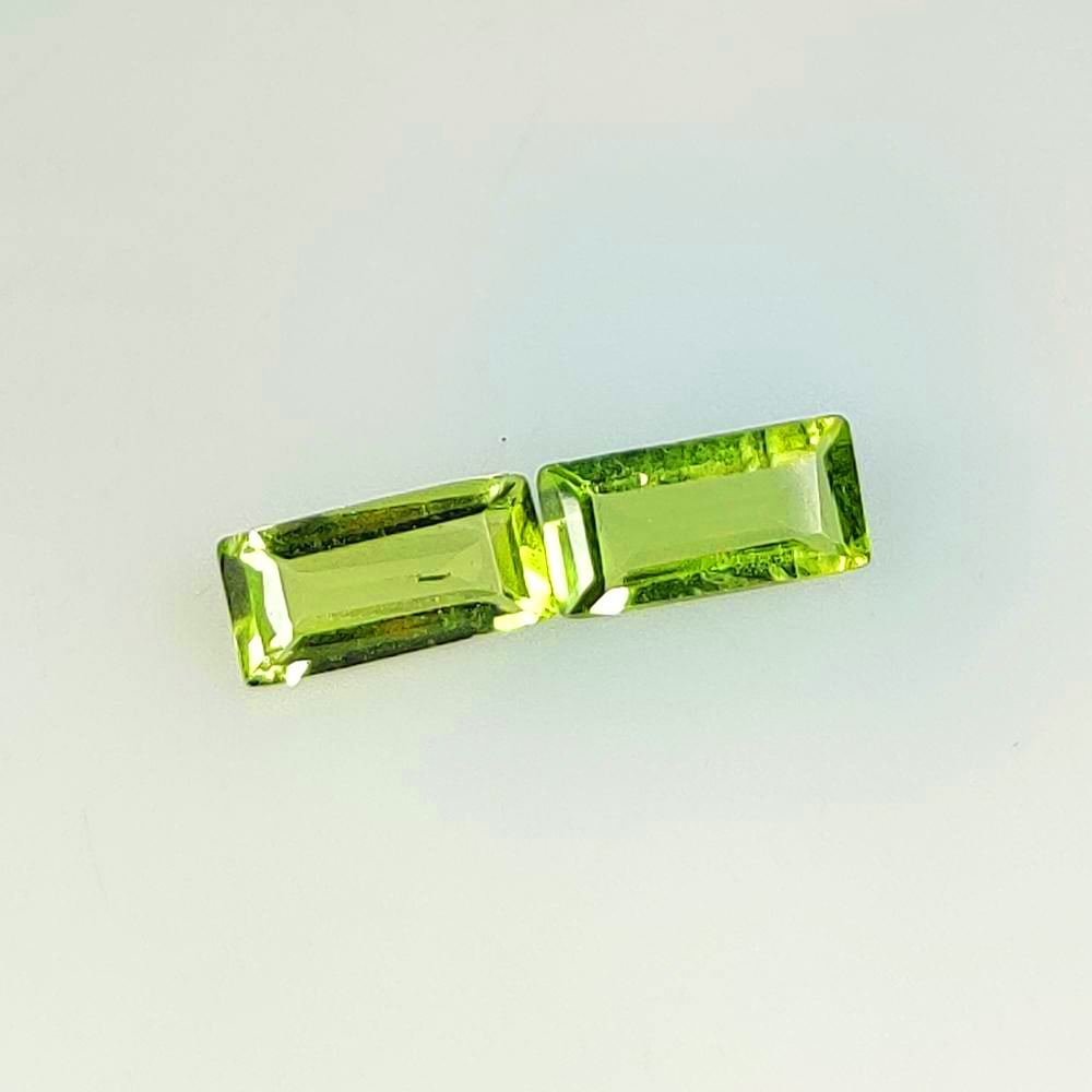 1.48 Ct Natural Green Peridot Rectangle Cut Pair (1 of 2)