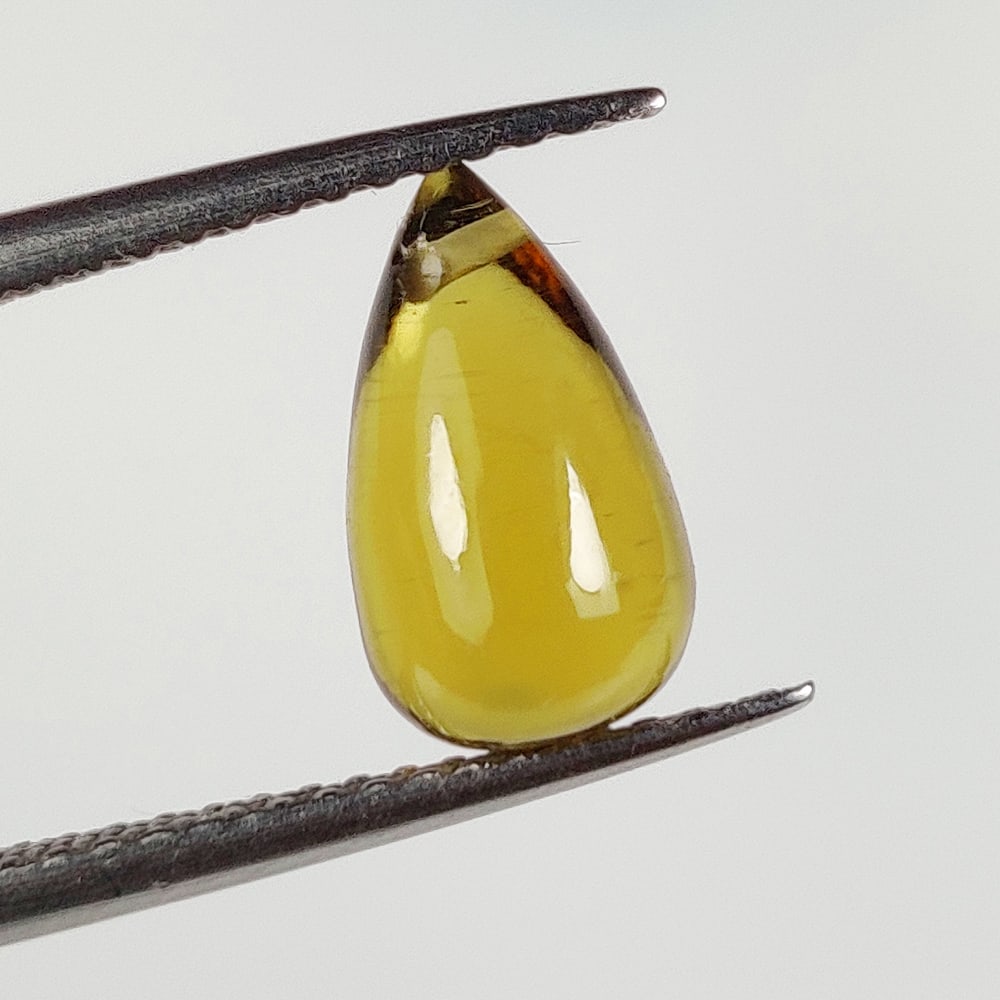 2.28 Ct Natural Yellow Citrine Pear Drop (1 of 2)