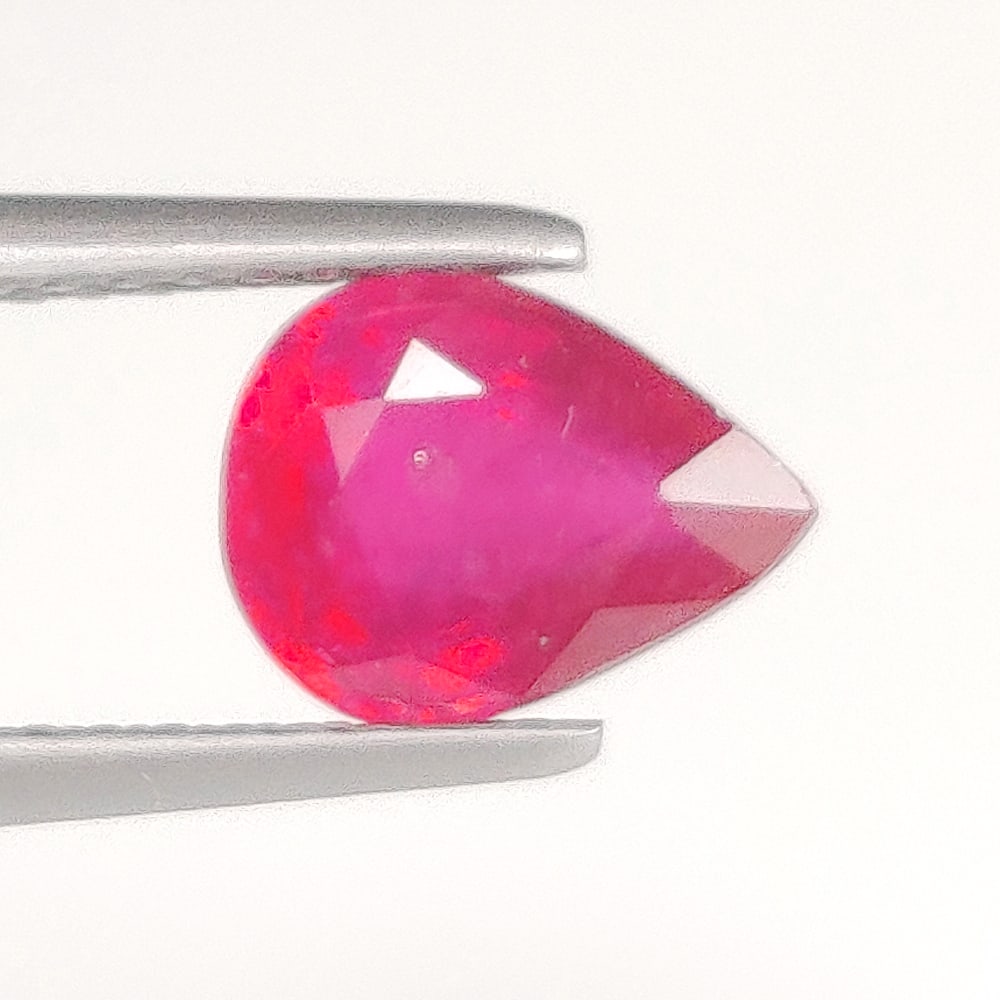 1.46 Ct Natural Pinkish Red Ruby Pear Cut (1 of 2)