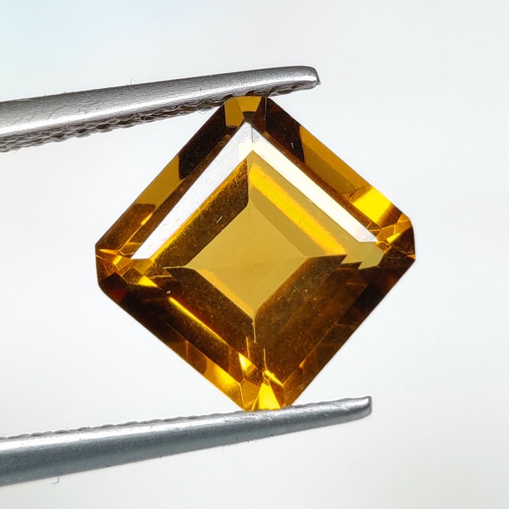 3.51 Ct Natural Honey Quartz Square Octagon Cut (1 of 2)