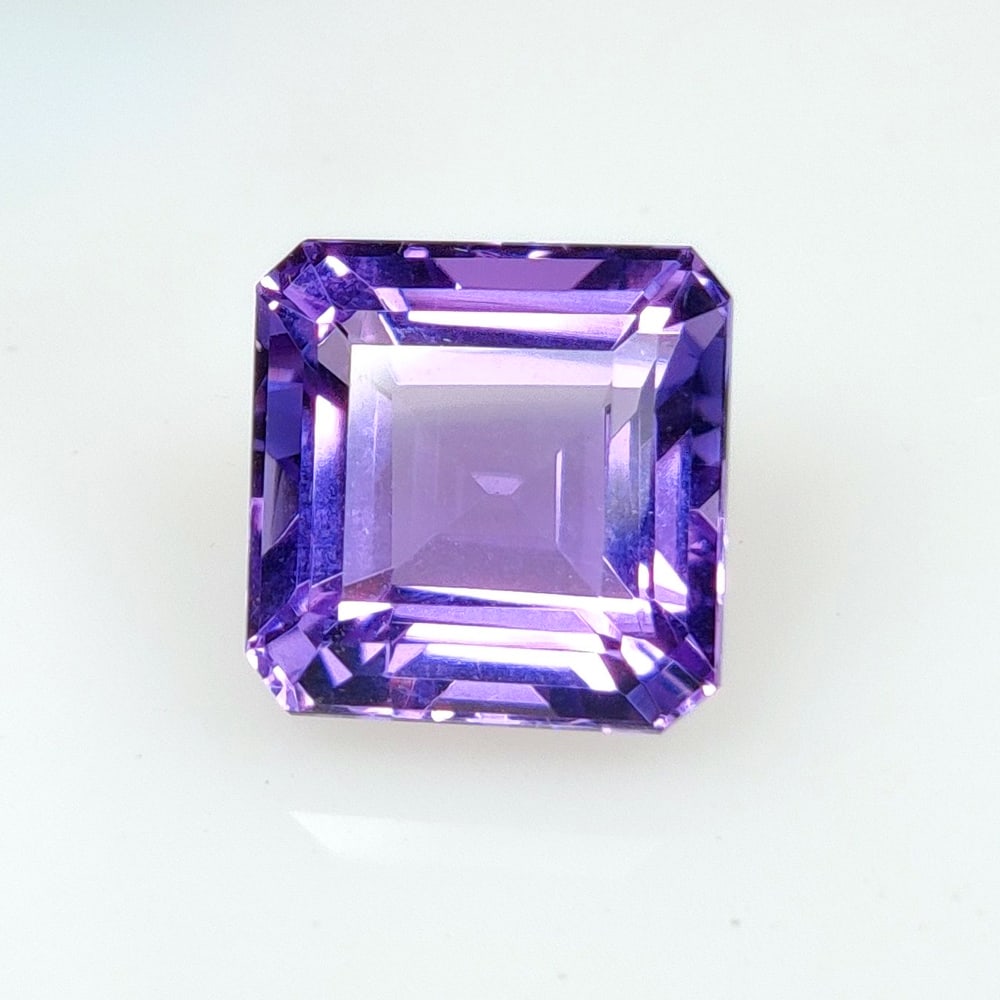 6.36 Ct Natural Purple Amethyst Square Cut (1 of 2)
