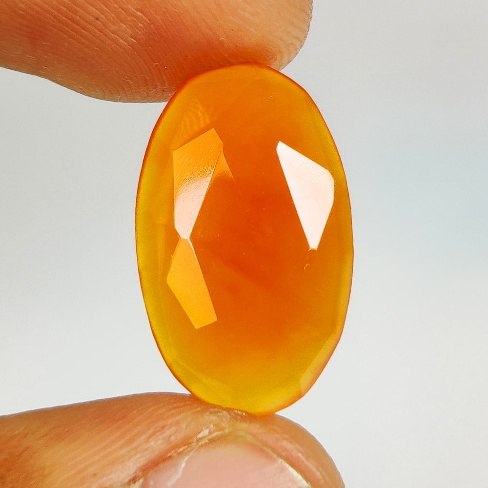 7.26 Ct Natural Carnelian Oval Cut (1 of 2)