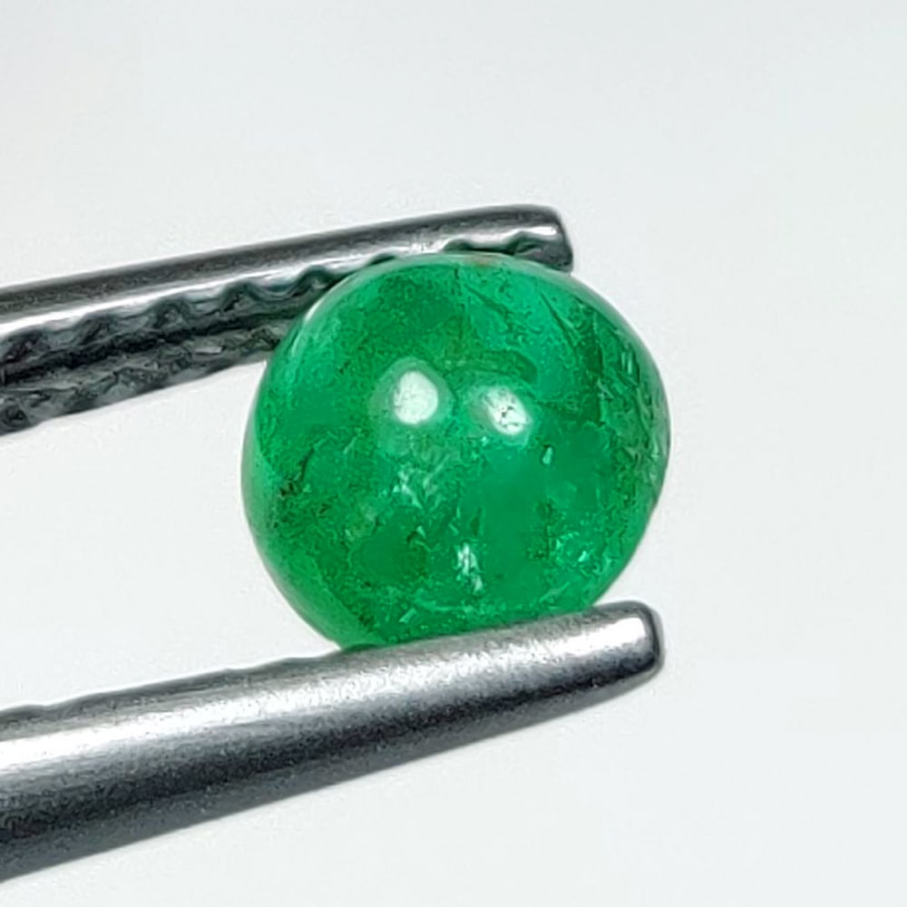 0.55 Ct Natural Zambian Green Emerald Round Cab (1 of 2)