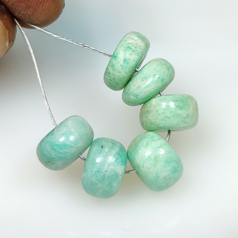 21.64 Ct Natural Amazonite Round Beads (1 of 2)