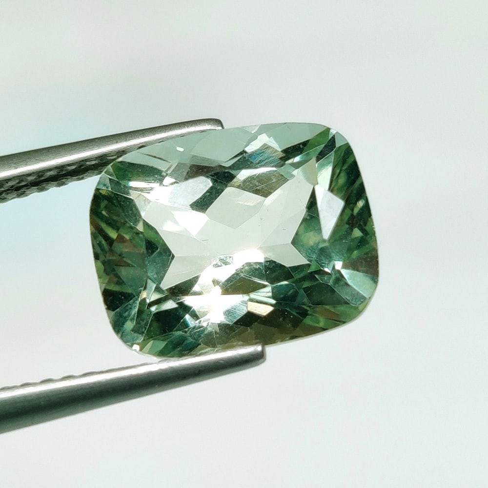4.35 Ct Natural Green Amethyst Cushion Cut (1 of 2)