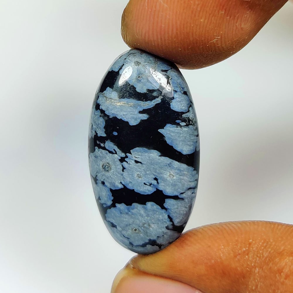 17.77 Ct Natural Snow Flake Obsidian Oval Cab (1 of 2)