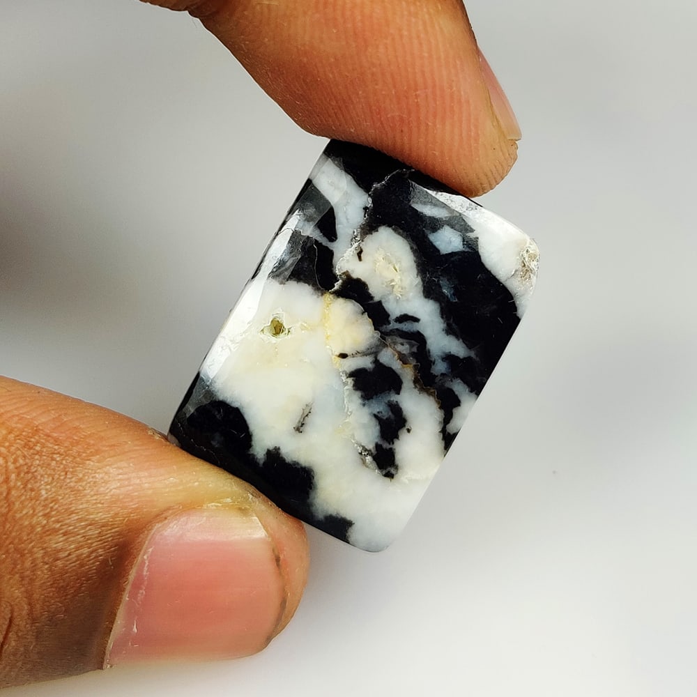 21.91 Ct Natural Zebra Jasper Quartz Cushion Cab (1 of 2)