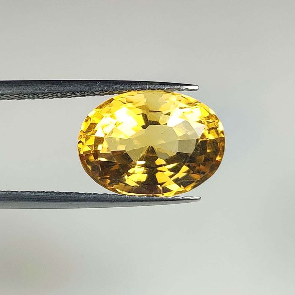 5.94 Ct Natural Yellow Citrine OVal Cut (1 of 2)