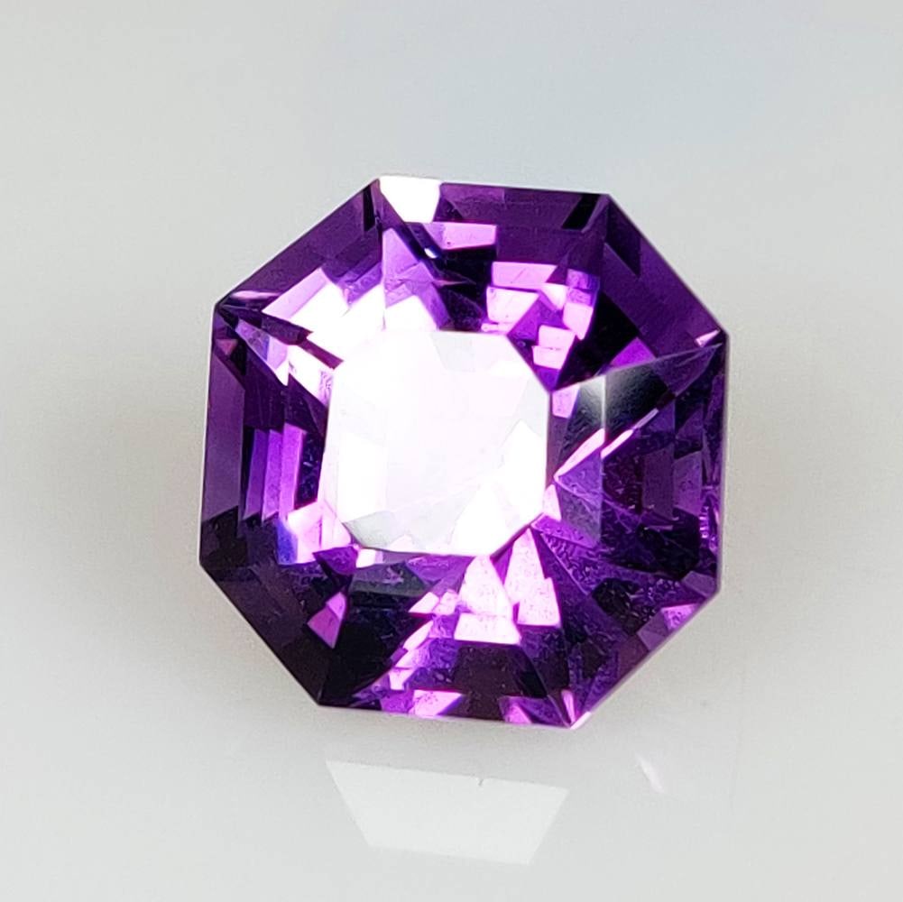 9.91 Ct Natural Purple Amethyst Asscher Cut (1 of 3)