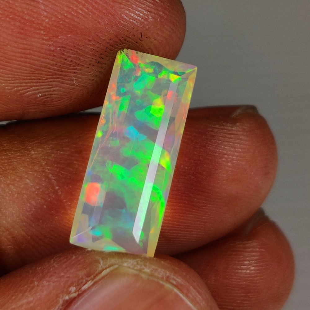 4.12 Ct Natural Multi-Color Welo Opal Rectangle Cut (1 of 2)