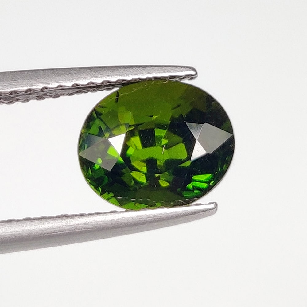 2.44 Ct Natural Chrome Diopside Oval Cut (1 of 2)