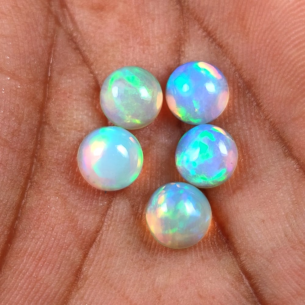 5.18 Ct Natural Multicolor FIre Opal Round Cab Set (1 of 3)