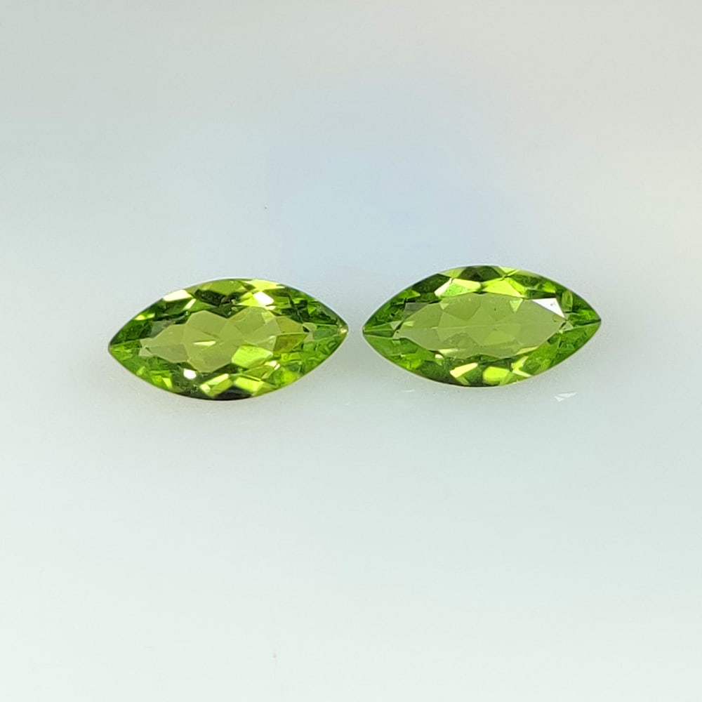 3.61 Ct Natural Green Peridot Marquise Cut Pair (1 of 3)