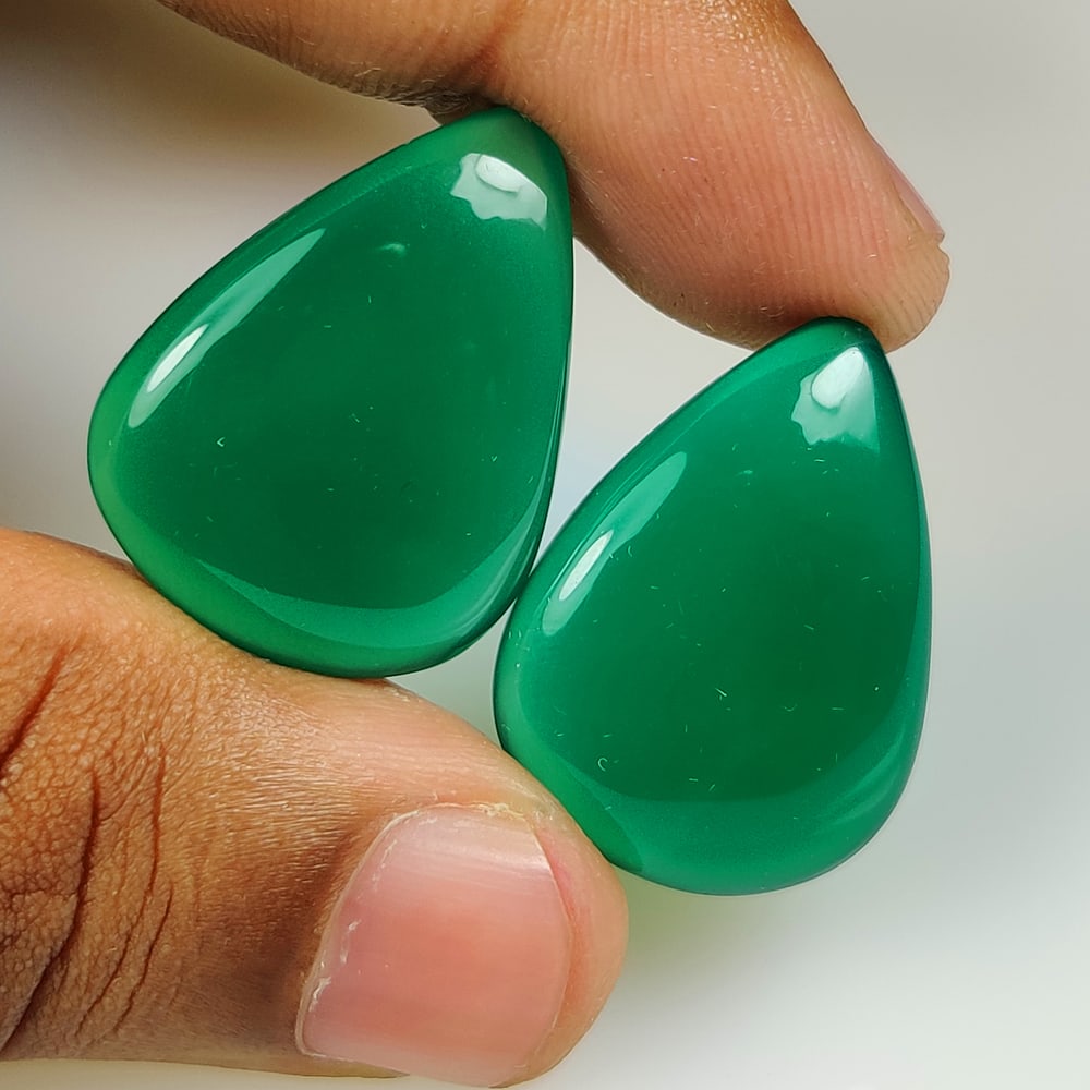 46.69 Ct Natural Green Onyx Pear Cab Pair (1 of 2)