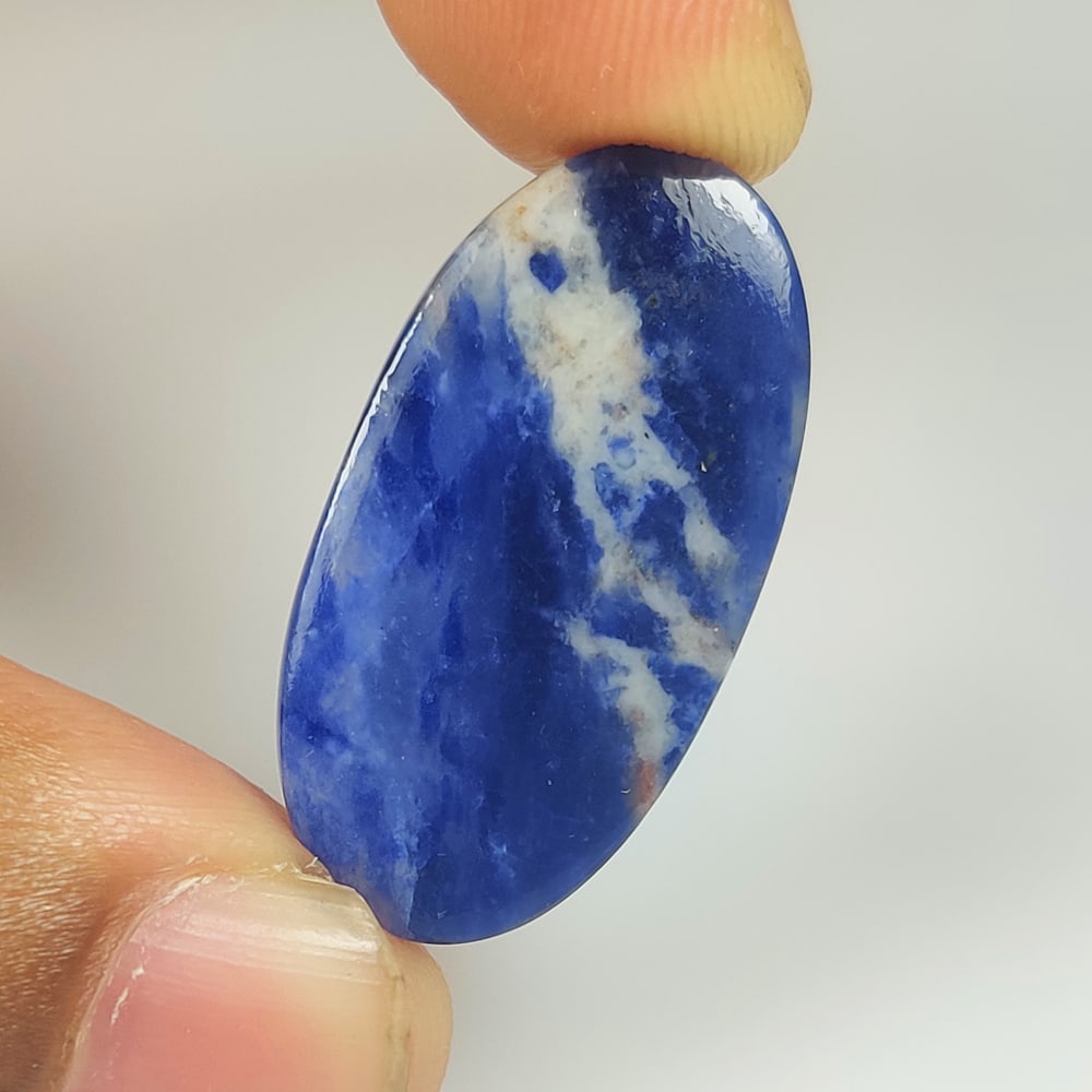 14.48 Ct Natural Blue Sodalite Oval Cab (1 of 2)