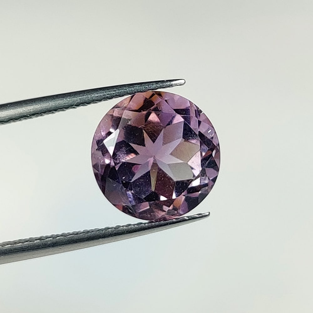 3.90 Ct Natural Bicolor Ametrine Round Cut (1 of 2)