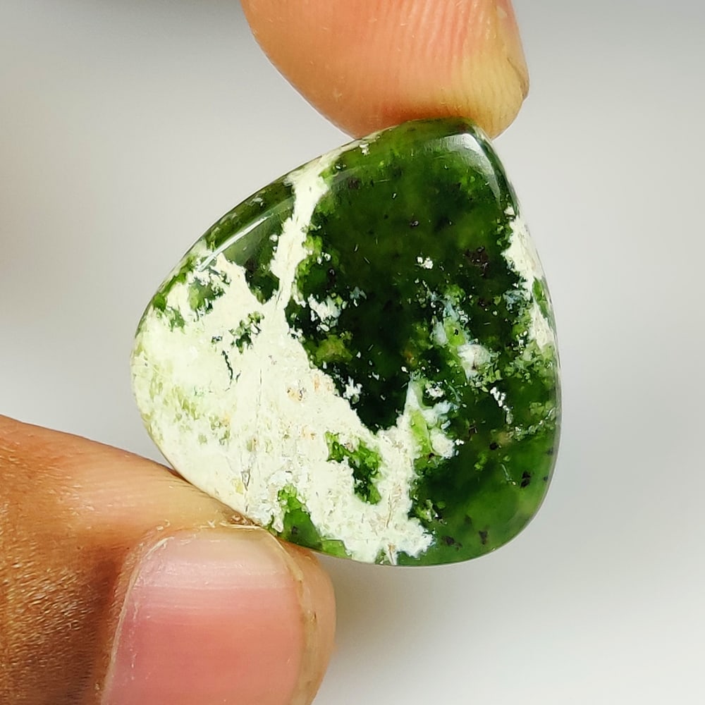 17.24 Ct Natural Chrome Chalcedony Pear Cab (1 of 2)
