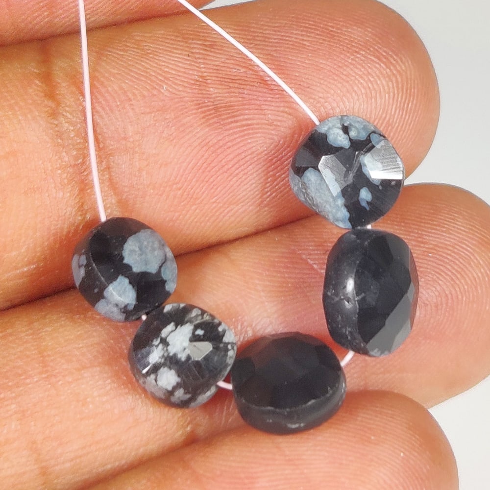 9.00 Ct Natural Black Dendrite Opal Round Cut Beads: weight - 9.00 Ct / Dimensions - 7.10 - 8.00 mm / 5 PC's / Shape & Cut - Excellent Round Cut Beads / Origin - Brazil / Comments - None