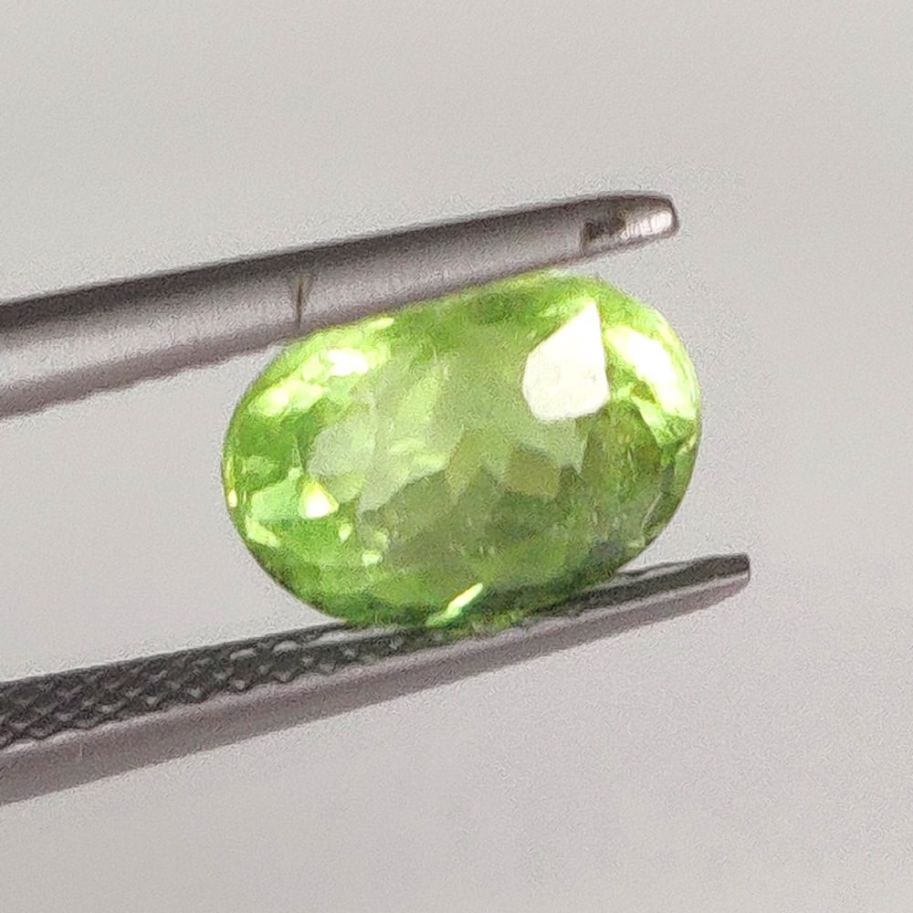 2.76 Ct Natural Prehnite Oval Cut: Weight - 2.76 Ct / Size - 9.00 x 7.10 x 5.60 mm / Shape - Oval Cut / Clarity - Semi Transparent / Origin - Brazil / Treatment - None