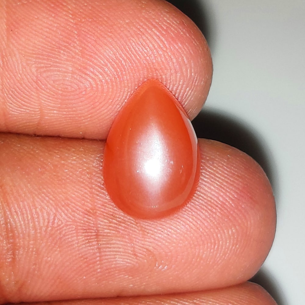 5.06 Ct Natural Orange Moonstone Pear Cab: Weight - 5.06 Ct / Size - 13.10 x 9.10 x 5.90 mm / Shape - Pear Cabochon / Clarity - Semi-Transparent / Origin - India / Treatment - None