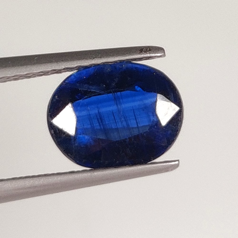 3.45 Ct Natural Blue Kyanite Oval Cut: Weight - 3.45 Ct / Size -9.20 x 7.20 x 4.00 mm / Shape - Oval Cut / Color - Blue / Clarity - SI / Origin - India / Treatment - None