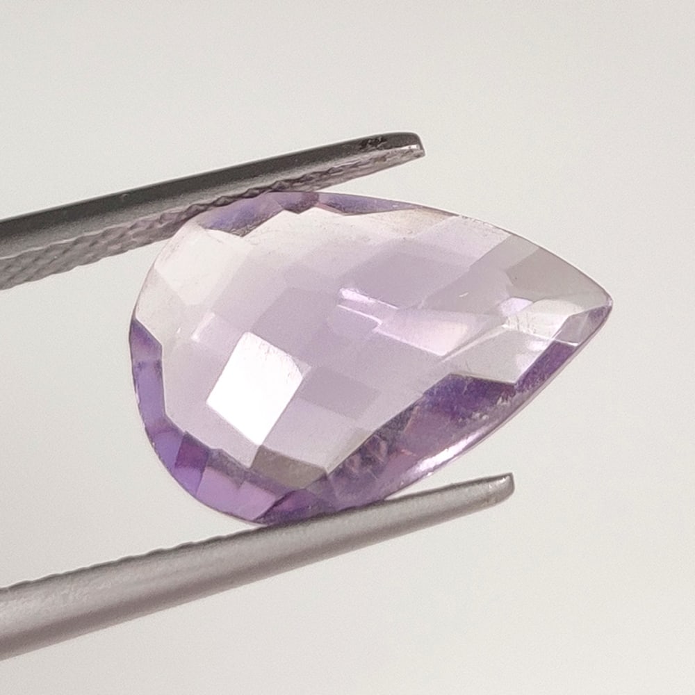 3.69 Ct Natural Purple Amethyst Pear Cut: Weight - 3.69 Ct / Dimensions - 14.00 x 10.00 x 4.90 mm / Shape - Pear Cut / Color - Purple / Clarity - VVS / Origin -Brazil / Treatment - Heated