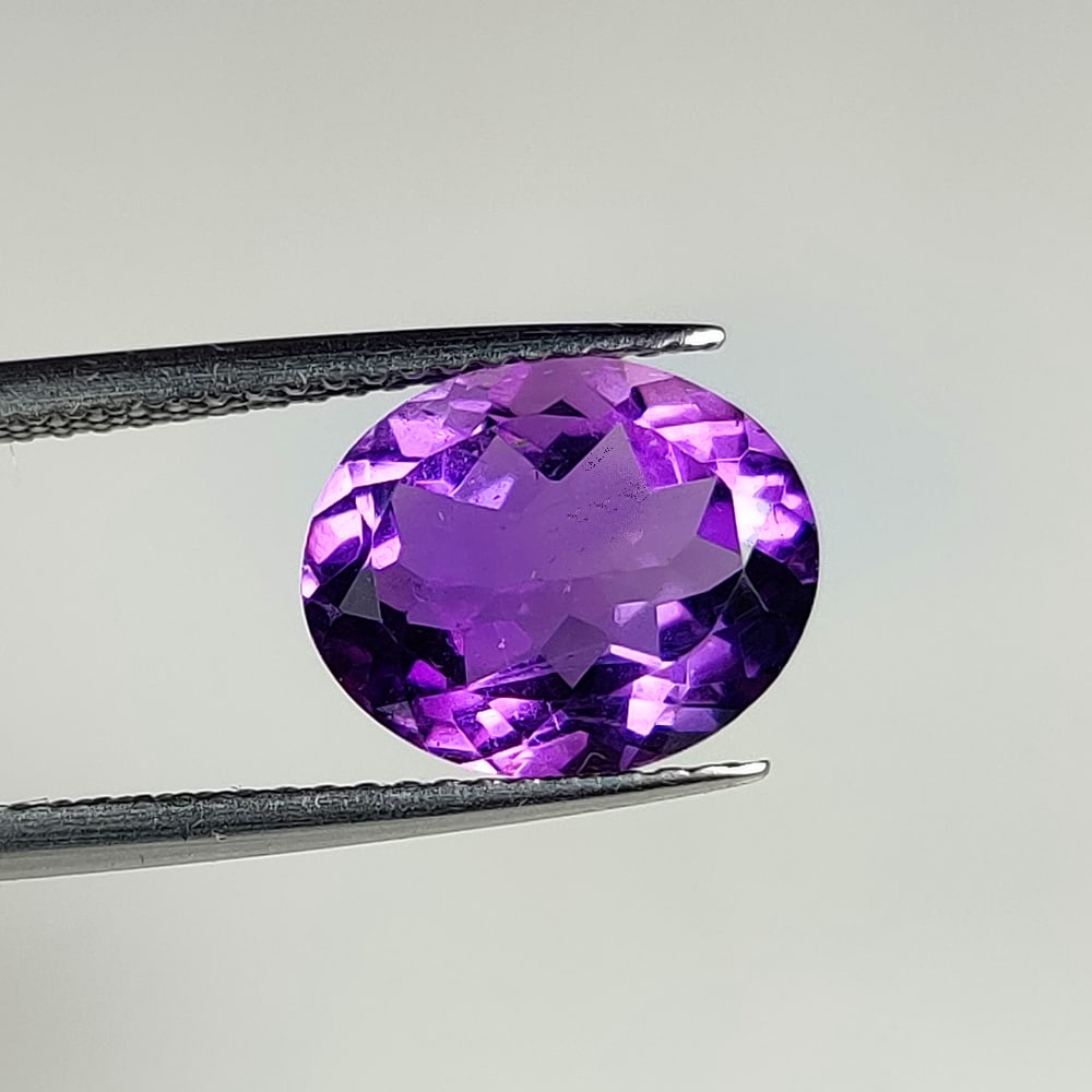 3.28 Ct Natural Purple Amethyst Oval Cut (1 of 2)