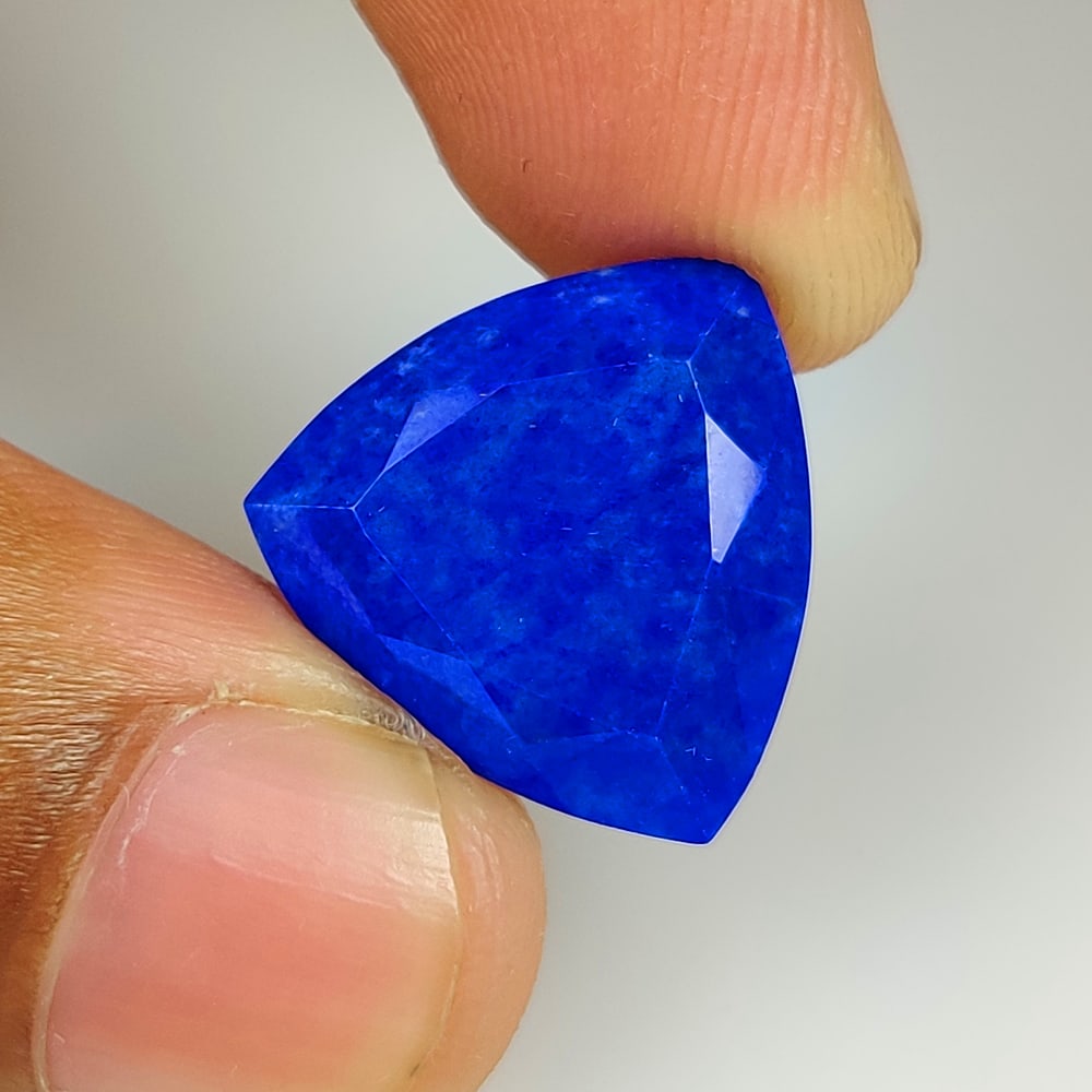 12.77 Ct Natural Blue Lapis Lazuli Trillion Cut (1 of 2)