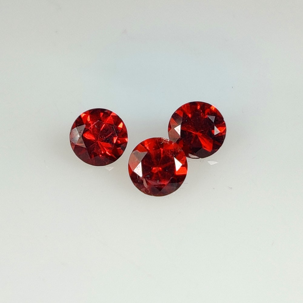 1.68 Ct Natural Almandite Garnet Round Cut Set: Weight - 1.68 Ct / Size - 5.10 x 5.10 x 3.10 mm / 3 Pc's / Shape - Round Cut / Clarity - VVS / Origin - Nigeria / Treatment - None