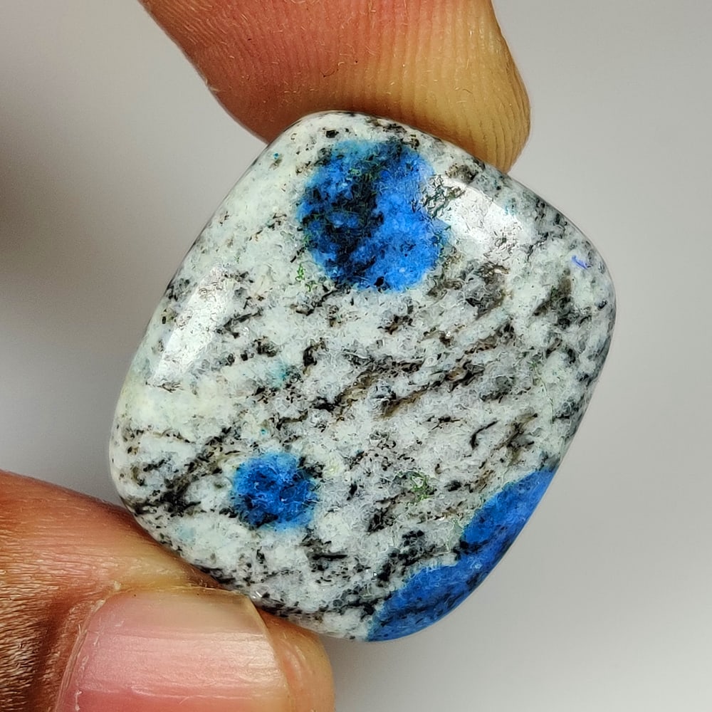 23.86 Ct Natural K2 Jasper Quartz Cushion Cab: weight - 23.86 Ct / Dimensions - 24.00 x 20.60 x 5.40 mm / Shape - Excellent Cushion Cab / Origin - Brazil / Treatment - None