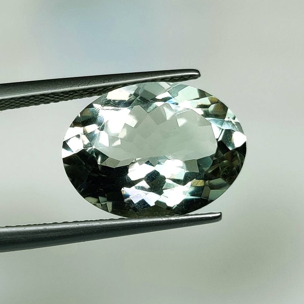 8.13 Ct Natural Green Amethyst Oval Cut (1 of 2)