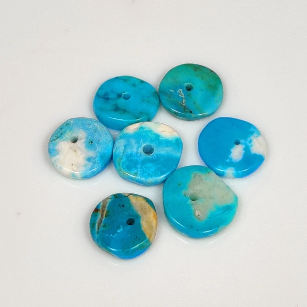 4.34 Ct Natural Blue Turquoise Round Beads (1 of 2)