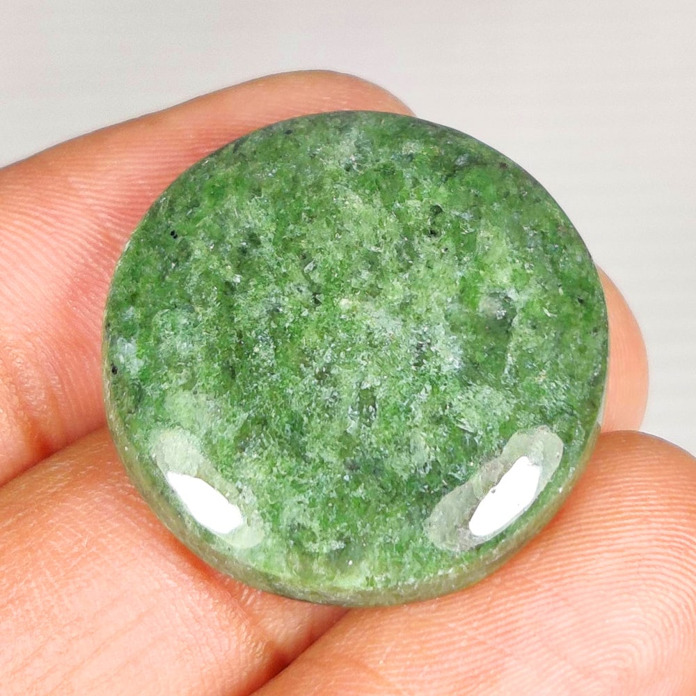 37.85 Ct Natural Green Jasper Quartz Round Cab: weight - 37.85 Ct / Dimensions - 28.00 x 28.00 x 5.80 mm / Shape - Excellent Round Cab / Origin - Brazil / Treatment - None
