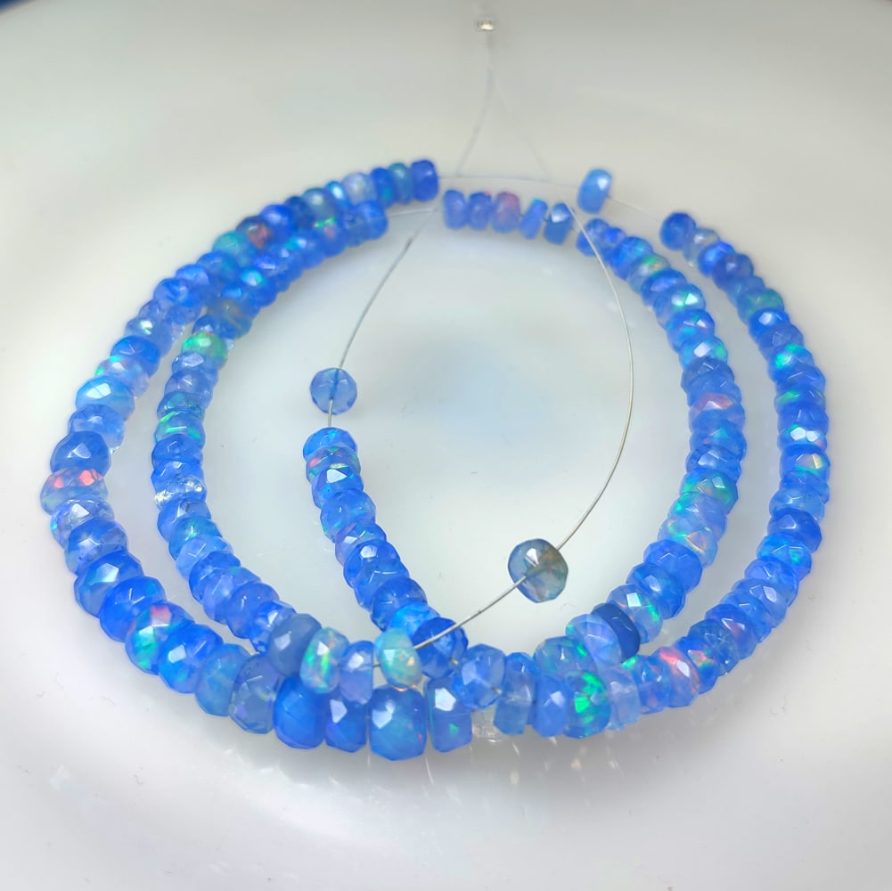 24.81 Ct Natural Morganite Round Cut Beads (1 of 2)