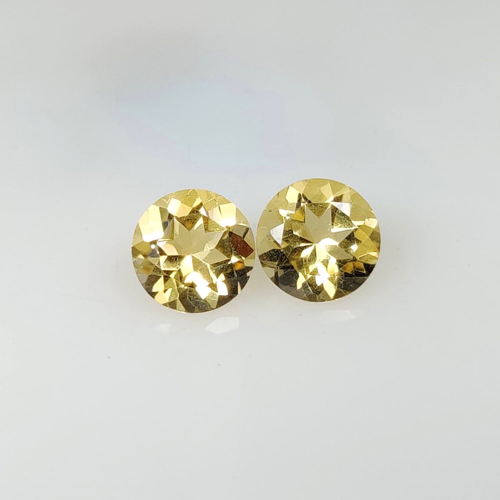 4.48 Ct Natural Yellow Citrine Round Cut Pair: Weight - 4.48 Ct / Size - 8.90 x 8.90 x 5.70 mm / 2 Pc's / Shape - Round Cut / Color - Yellow / Clarity - VVS / Origin - Brazil / Treatment - Heated